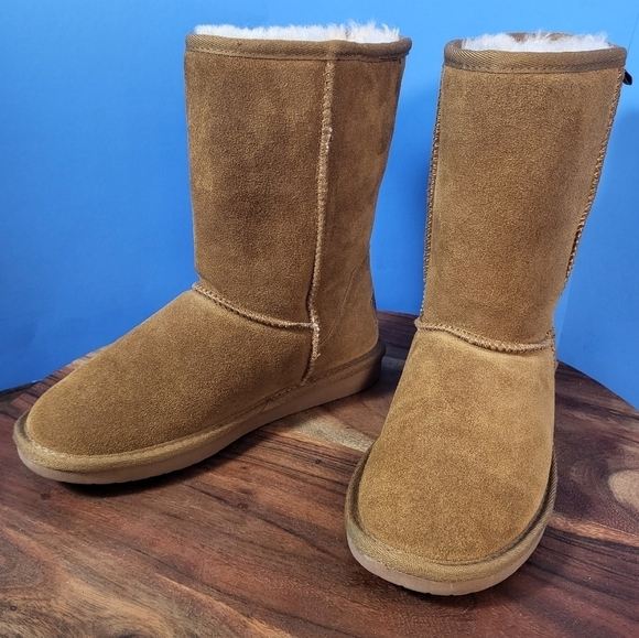 Minnetonka Olympia Suede Sheepskin Calf Height Boot Tan Women's 7 - Picture 1 of 13